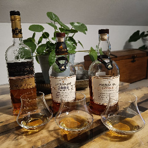 Photo of the rum Exceptional Cask Selection XIV Détente taken from user Tim 