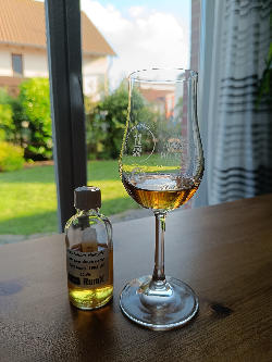 Photo of the rum Small Batch Rare Rums HLCF taken from user Basti