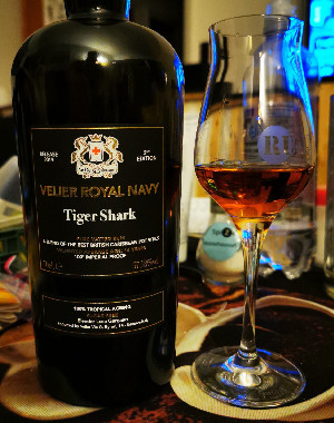 Photo of the rum Royal Navy Tiger Shark - Single Bottle taken from user Kevin Sorensen 🇩🇰