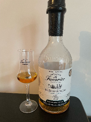Photo of the rum Navigation 2022 Cuvée No. 1 taken from user Fabrice Rouanet
