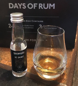 Photo of the rum Takamaka St. André 8 Years Old Rum taken from user Stefan Persson