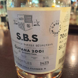 Photo of the rum S.B.S Guyana 2001 (Bourbon Cask) SV taken from user Timo Groeger