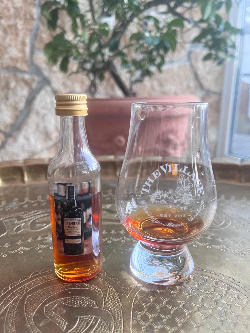 Photo of the rum Destino taken from user Serge