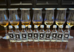 Photo of the rum J.B.S. First Rate Rum taken from user DomM