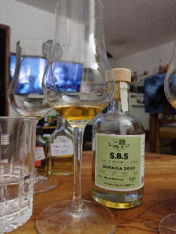 Photo of the rum S.B.S DOK - Virgin Oak Cask DOK taken from user crazyforgoodbooze