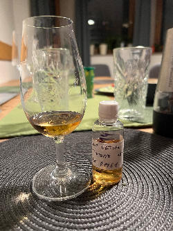 Photo of the rum  taken from user Tomas Hajlich