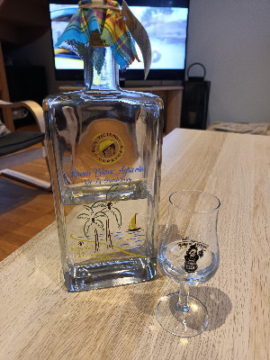 Photo of the rum Rhum Blanc Agricole de Guadeloupe taken from user Morgan Garet