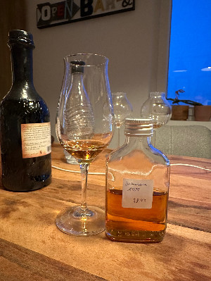 Photo of the rum 1989 taken from user Oliver