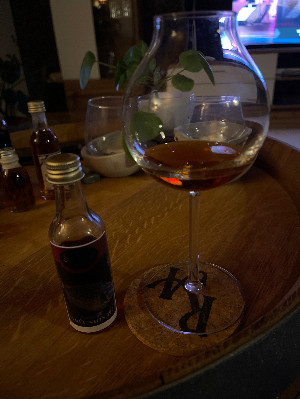Photo of the rum La Reunion 19 taken from user Lukas Jäger