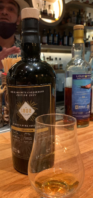 Photo of the rum Rhum Society Collection Edition 2021 HPDN DOK taken from user Alex1981