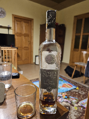 Photo of the rum Ron Roble Viejo Ultra Añejo taken from user Kamil Čmiel