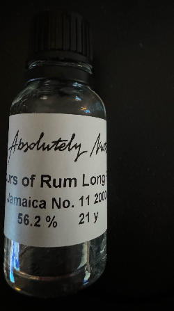 Photo of the rum Jamaica No. 11 taken from user Mentalo