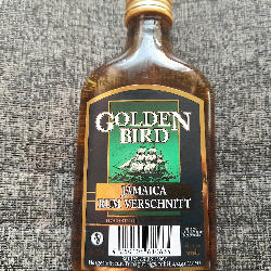 Photo of the rum Golden Bird (Jamaica Rum Verschnitt) taken from user Timo Groeger