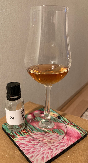 Photo of the rum Raw Cask Rum taken from user HenryL