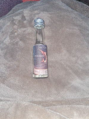 Photo of the rum Rum Artesanal Panama Rum taken from user Christina L.