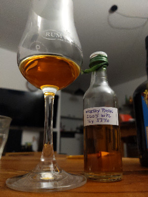 Photo of the rum Single Cask (LMDW) WPL taken from user crazyforgoodbooze