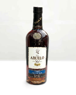 Photo of the rum Abuelo XV Tawny taken from user LukaŽiga