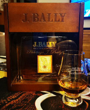 Photo of the rum J. Bally Héritage X.O. - Carafe taken from user Kevin Sorensen 🇩🇰