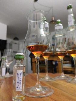 Photo of the rum Brut de Fût (Excellence Rhum’s 10th Anniversary) taken from user crazyforgoodbooze