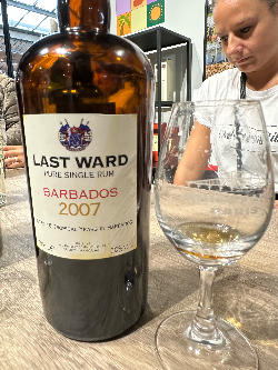 Photo of the rum Last Ward Barbados (Pure Single Rum) taken from user Oliver