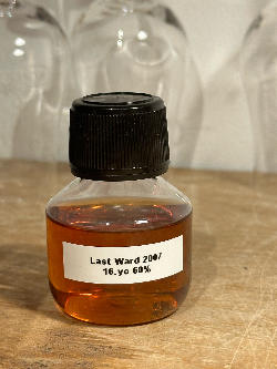 Photo of the rum Last Ward Barbados (Pure Single Rum) taken from user Johannes