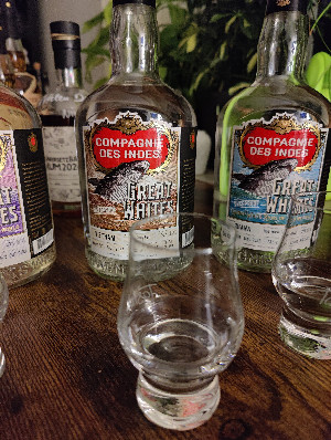 Photo of the rum Great Whites Overproof VIET-CS taken from user Gin & Bricks