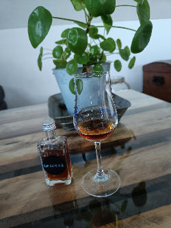 Photo of the rum  taken from user Tim 