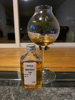 Photo of the rum Plantation Belize 2015 Cherry Liquer Cask taken from user Mirco