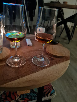 Photo of the rum Eminente Confrérie du Rhum x Excellence Rhum (Batch 1) taken from user Agricoler