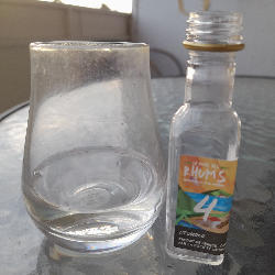 Photo of the rum  taken from user Timo Groeger