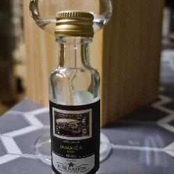 Photo of the rum Jamaica White Pot Still 2014 taken from user Steffmaus🇩🇰