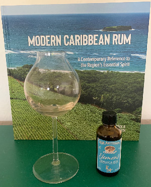 Photo of the rum Rum Artesanal Elements Burke‘s Jamaica Rum taken from user mto75