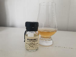 Photo of the rum Macnair’s Exploration Rum Panama taken from user Decky Hicks Doughty