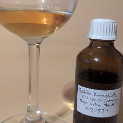 Photo of the rum  taken from user Christian Rudt