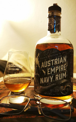Photo of the rum Austrian Empire Navy Rum Solera 21 taken from user Kevin Sorensen 🇩🇰