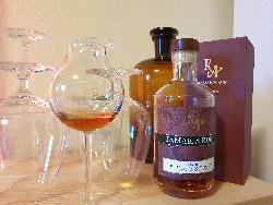 Photo of the rum Rum Artesanal Jamaica Rum MRJB taken from user Felix Reiber