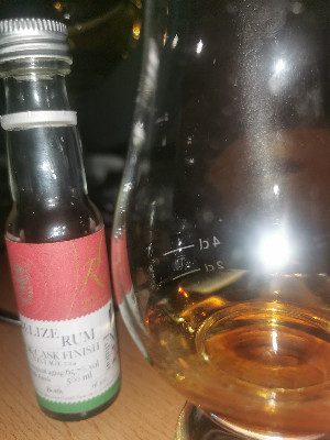Photo of the rum Rumclub Private Selection Ed. 29 Belize Rum (DOK Cask Finish) taken from user Gregor 