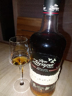 Photo of the rum Ron Zacapa Solera Centenario 15 taken from user RUMpelstilzchen