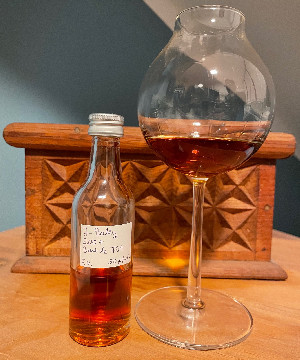 Photo of the rum Brut de fût taken from user Frank