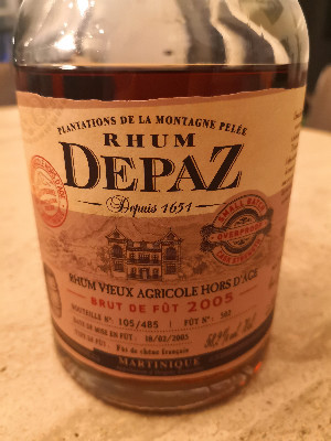 Photo of the rum Small Batch taken from user Fabulon 