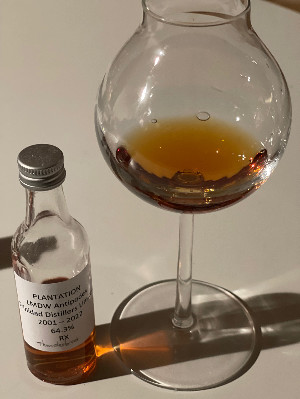 Photo of the rum Plantation Single Cask Trinidad 21 ans 2001 Antipodes taken from user Thunderbird