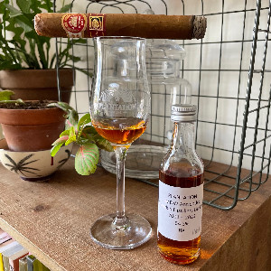 Photo of the rum Plantation Single Cask Trinidad 21 ans 2001 Antipodes taken from user Mike H.