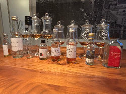 Photo of the rum Plantation Single Cask Trinidad 21 ans 2001 Antipodes taken from user Tschusikowsky