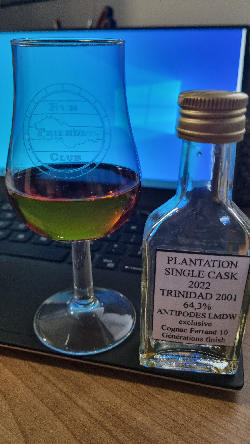 Photo of the rum Plantation Single Cask Trinidad 21 ans 2001 Antipodes taken from user Martin Švojgr