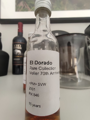 Photo of the rum El Dorado Rare Collection <PM> SVW taken from user kudzey