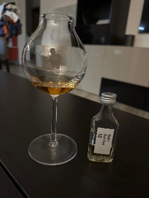 Photo of the rum MG Rhum Vieux Agricole taken from user Alex1981