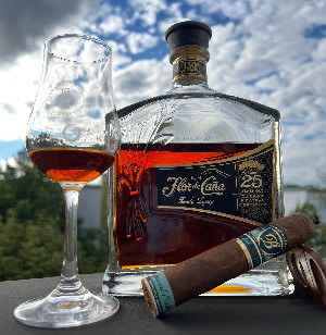 Photo of the rum Flor de Caña 25 Años taken from user Andi