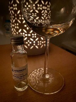 Photo of the rum Easy Peasy Series (Exotic Blended Rum) taken from user Mirco