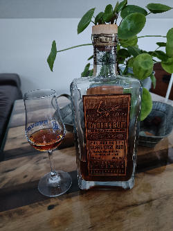 Photo of the rum Select Reserve Glass Cask taken from user Tim 