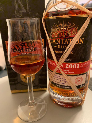 Photo of the rum Plantation Cuvée Rum Addict Nr. 2 <>H taken from user Tom Buteneers